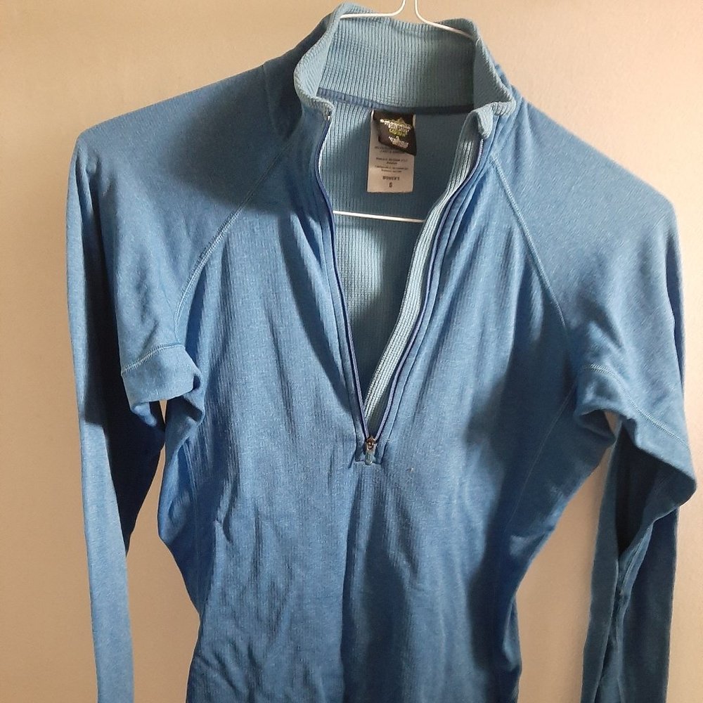 Patagonia Blue size small BaseLayer Longsleeve